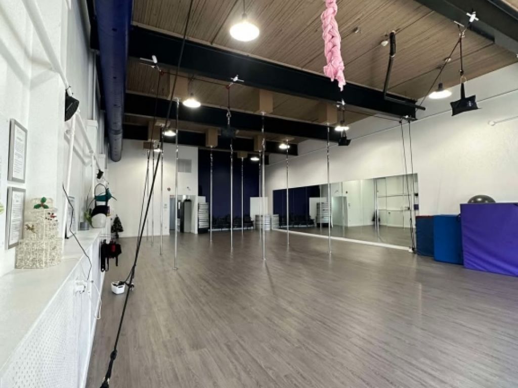 Besoin d'un studio de danse ou un local pour tout autres �v�nements? - Deux emplacements � votre disposition