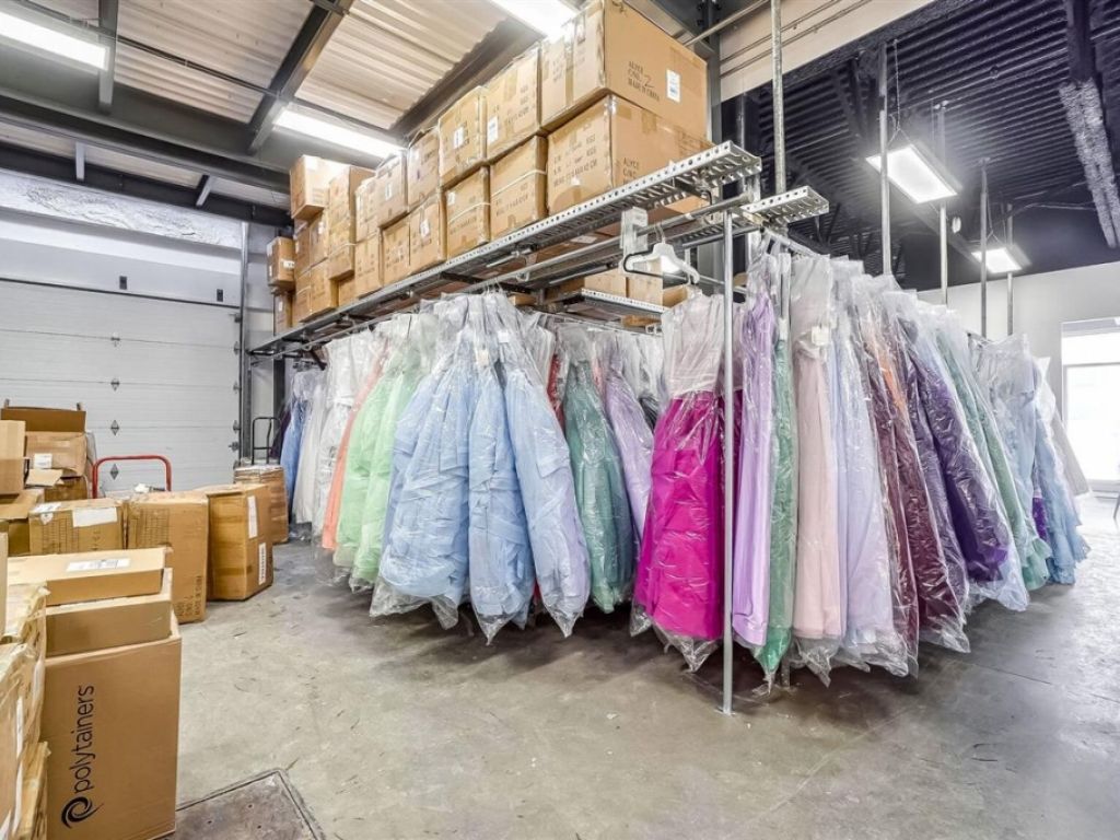 Condo industriel � vendre ou � louer � 4704 Rue Louis-B.-Mayer, Laval (Chomedey)