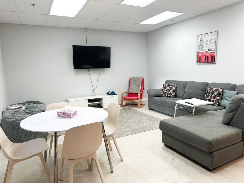 Espaces de bureaux flexibles, de coworking et d'entrep�ts | Saint-Laurent | � partir de 99 $