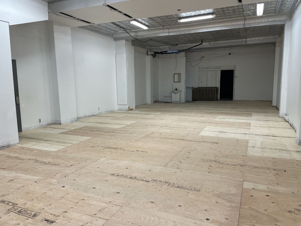 Local commercial av. Mont-Royal 