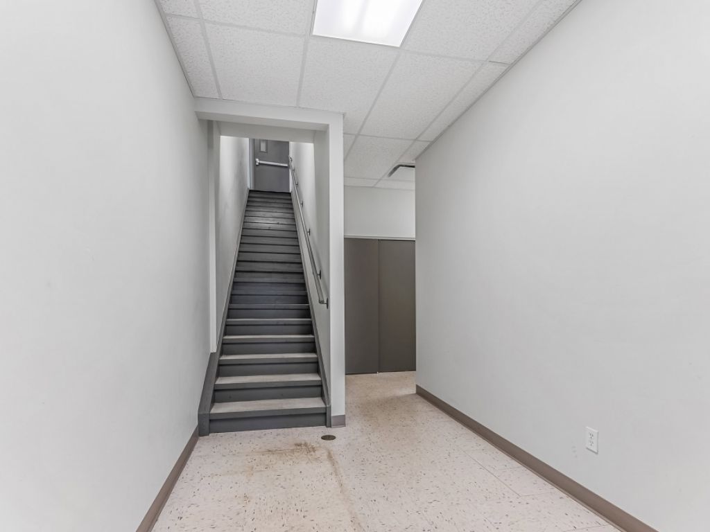 PARC COLBERT - AVENUE WATT STE-FOY