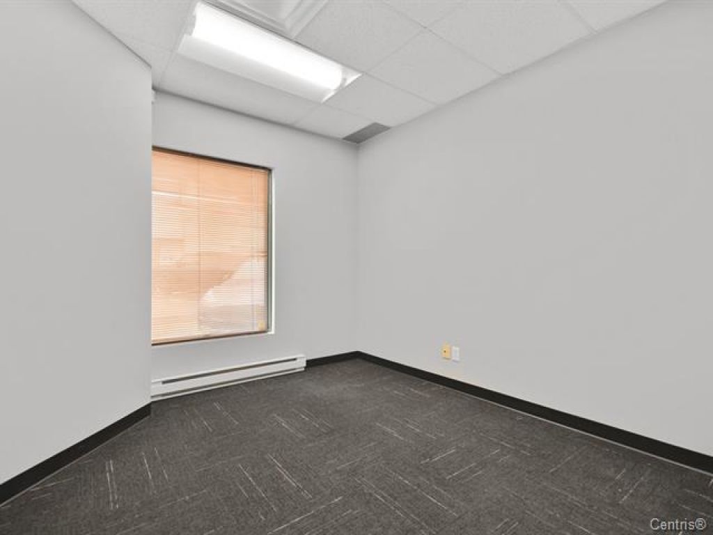 Offices for rent in strategic place 