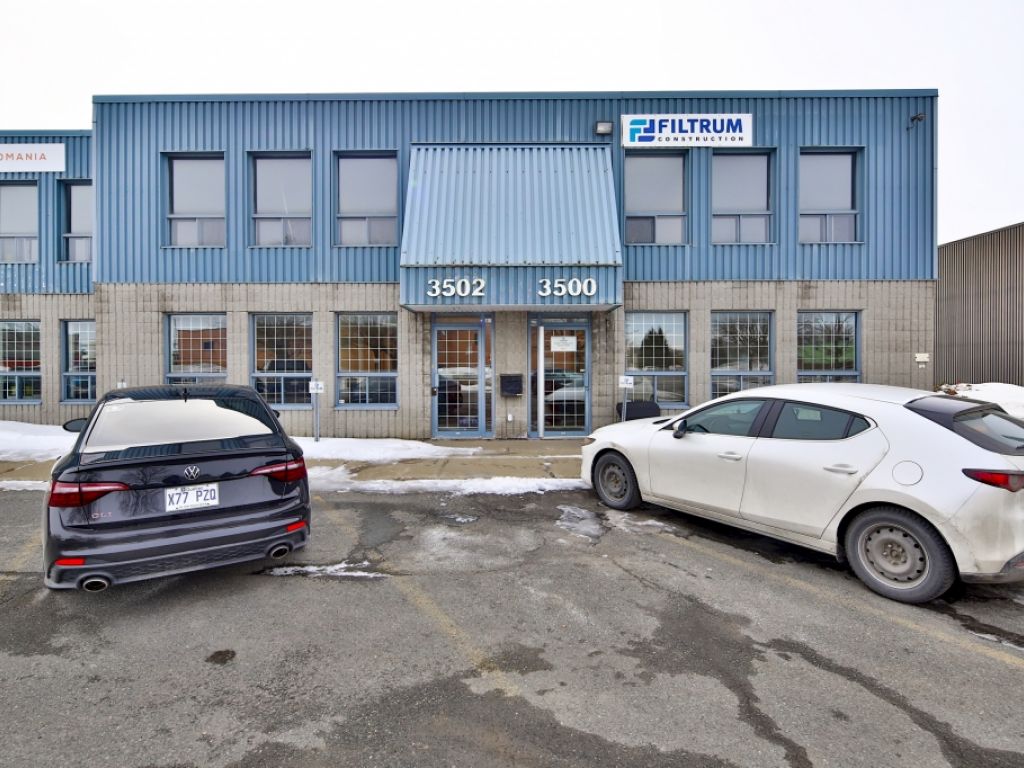 UNIT� INDUSTRIELLE � LOUER