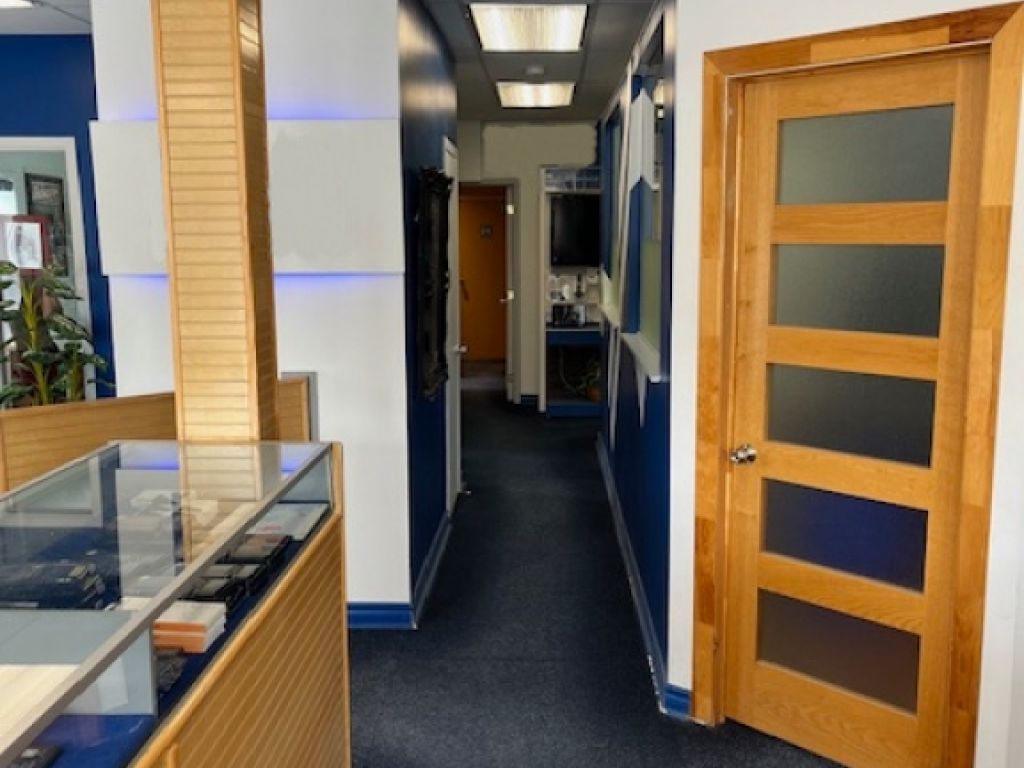 Local commercial rue Lajeunesse 