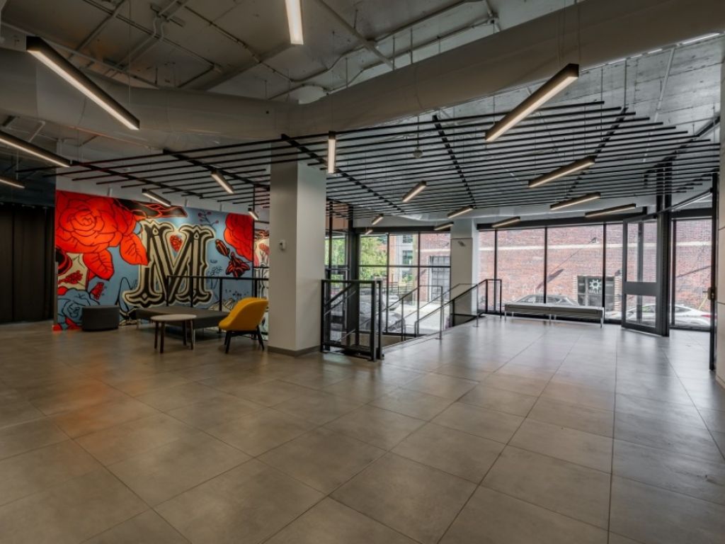 BUREAUX LOFTS DANS LE HUB IA