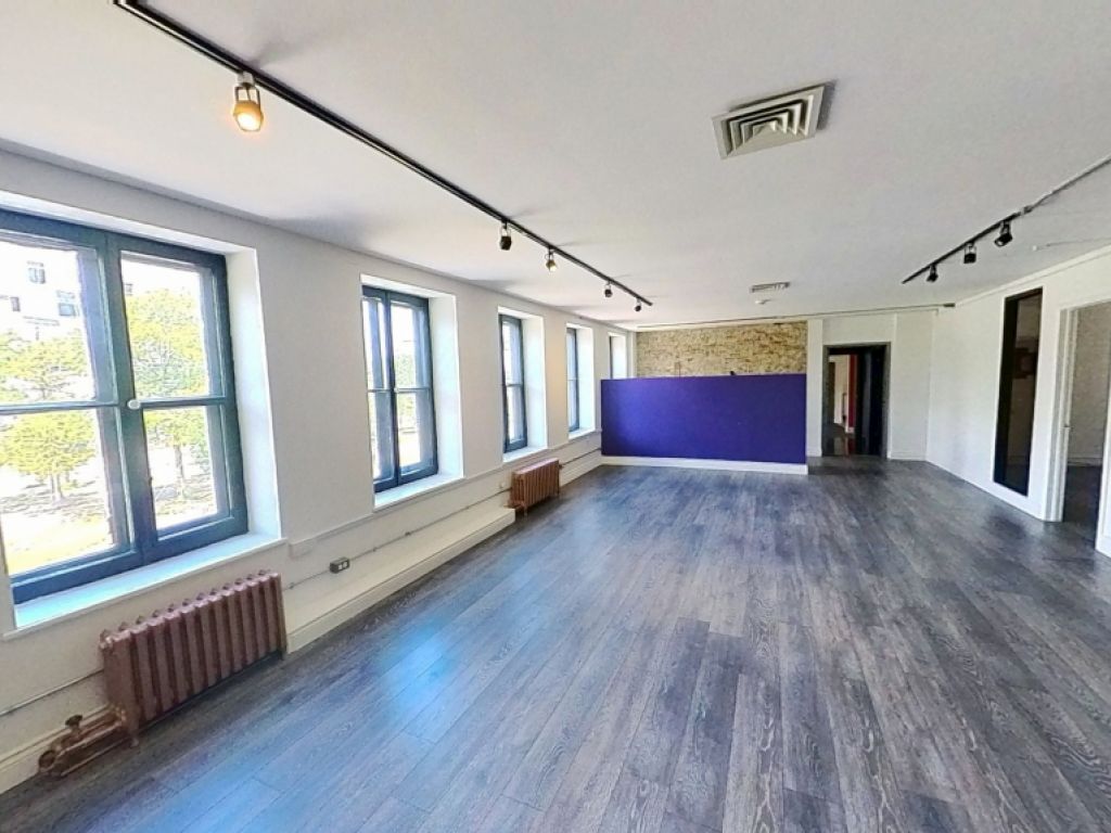 Bureau � louer � Saint-Roch � 707, rue Saint-Vallier Est, local 202
