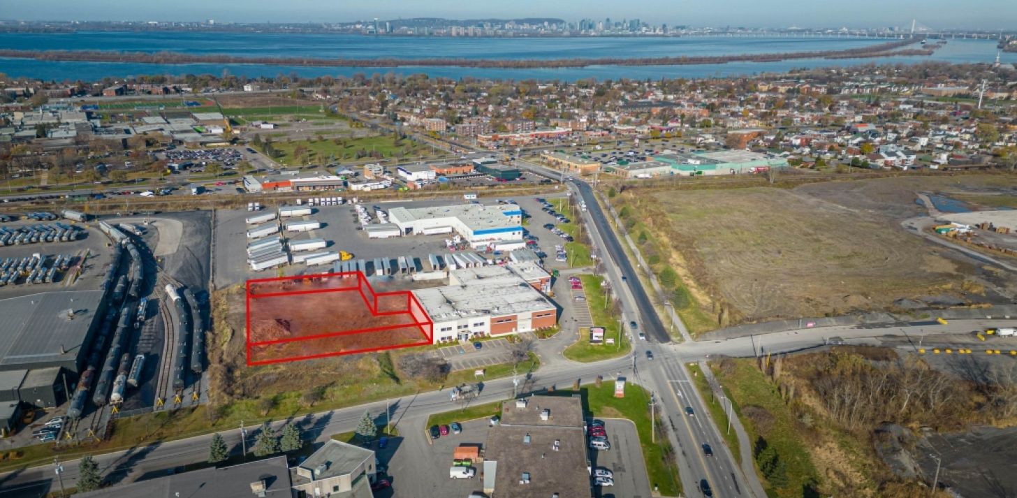 Espace industriel &agrave; construire 10 000 &agrave; 40 000 pi2 La Prairie - &Agrave; louer