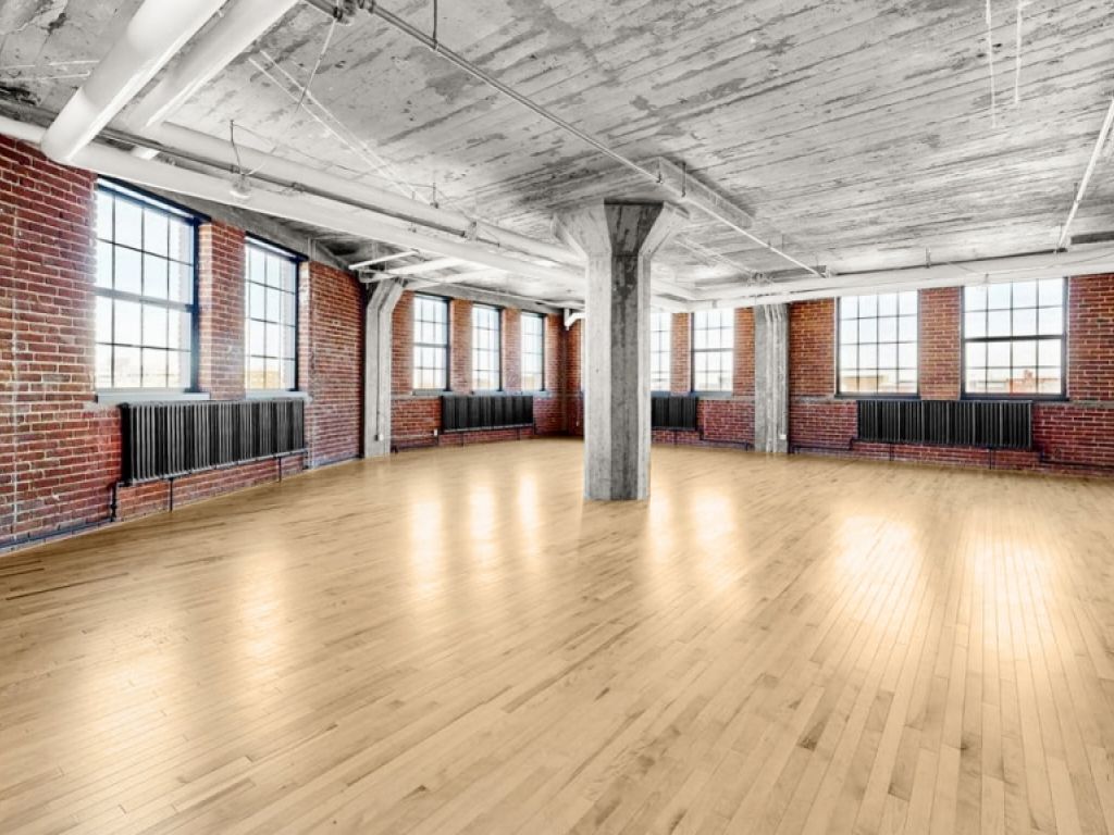 Bureaux loft � louer � Outremont-cl� en main