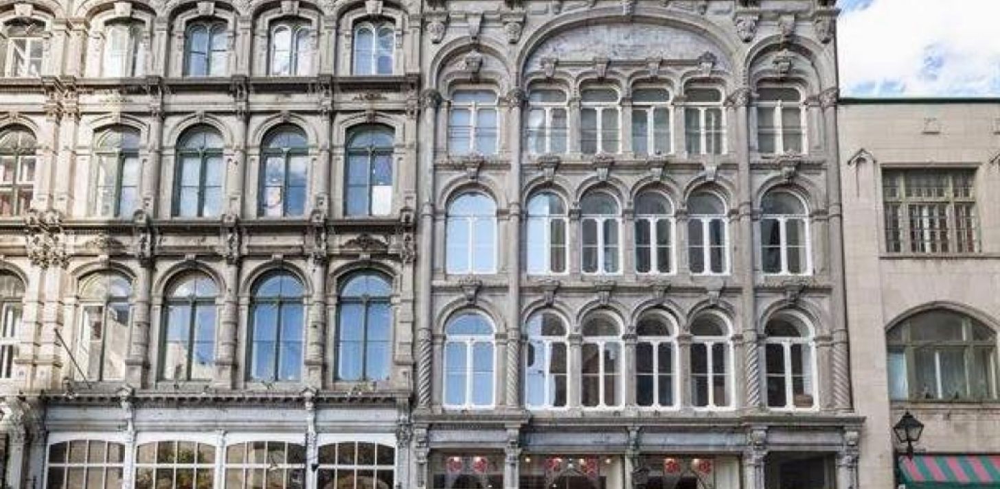 CONDOS COMMERCIAUX RUE NOTRE-DAME, VIEUX MONTR&Eacute;AL - &Agrave; vendre