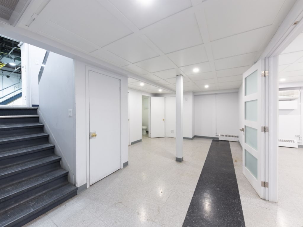 Espace industriel cl� en main dans un secteur strat�gique de Boisbriand