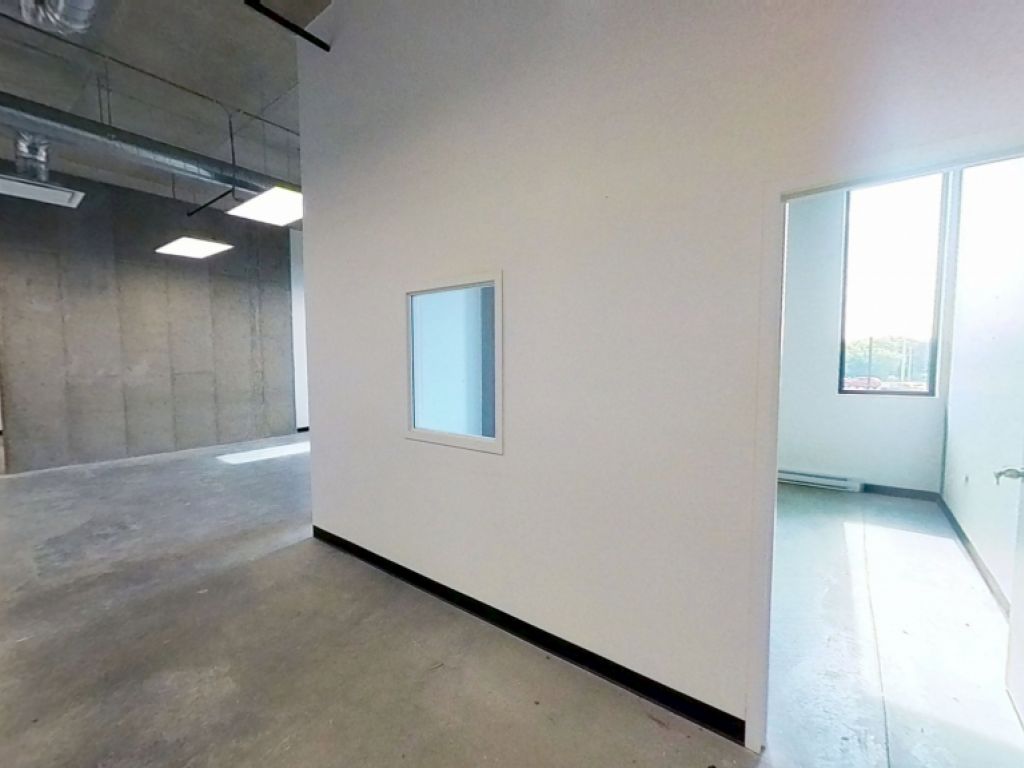 GRAND LOCAL COMMERCIAL LEBOURGNEUF