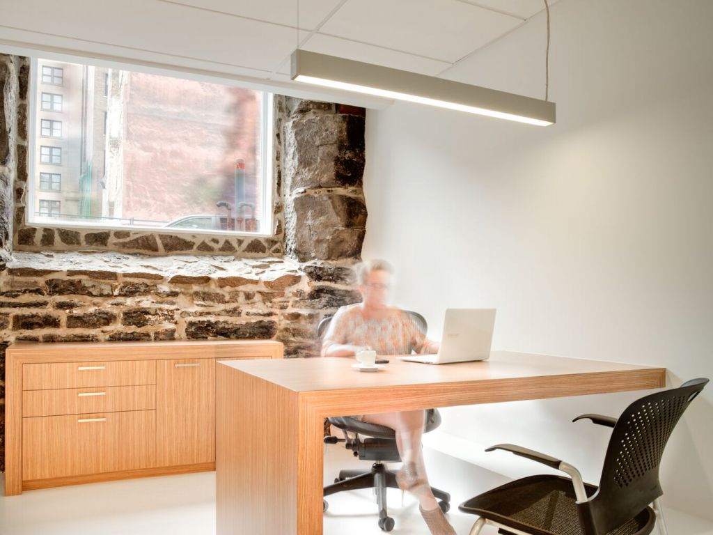 Bureaux � louer TOUT INCLUS � Vieux Montr�al � un mois GRATUIT