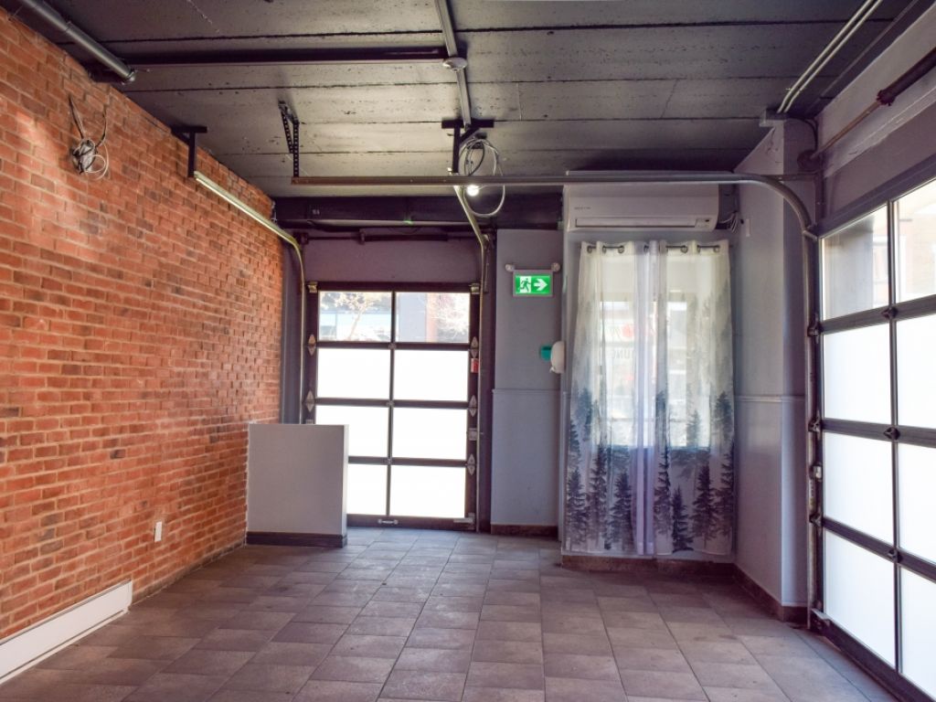 Local commercial � louer