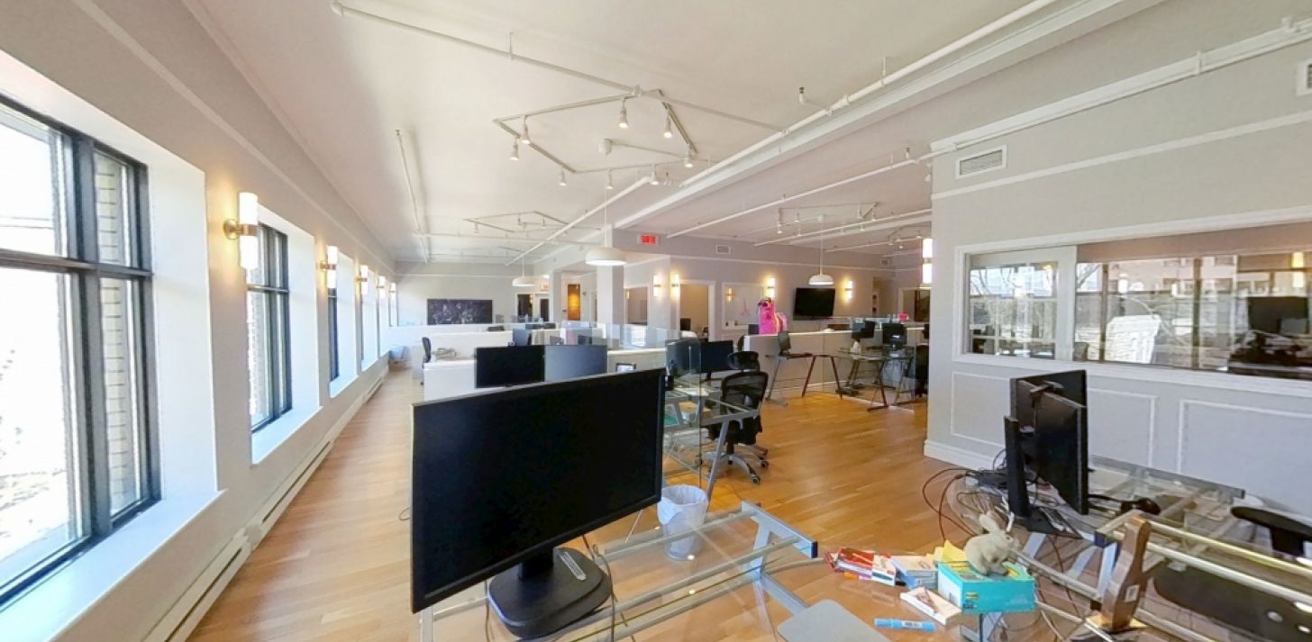 Bureau haut de gamme &agrave; sous-louer � Saint-Roch - &Agrave; louer