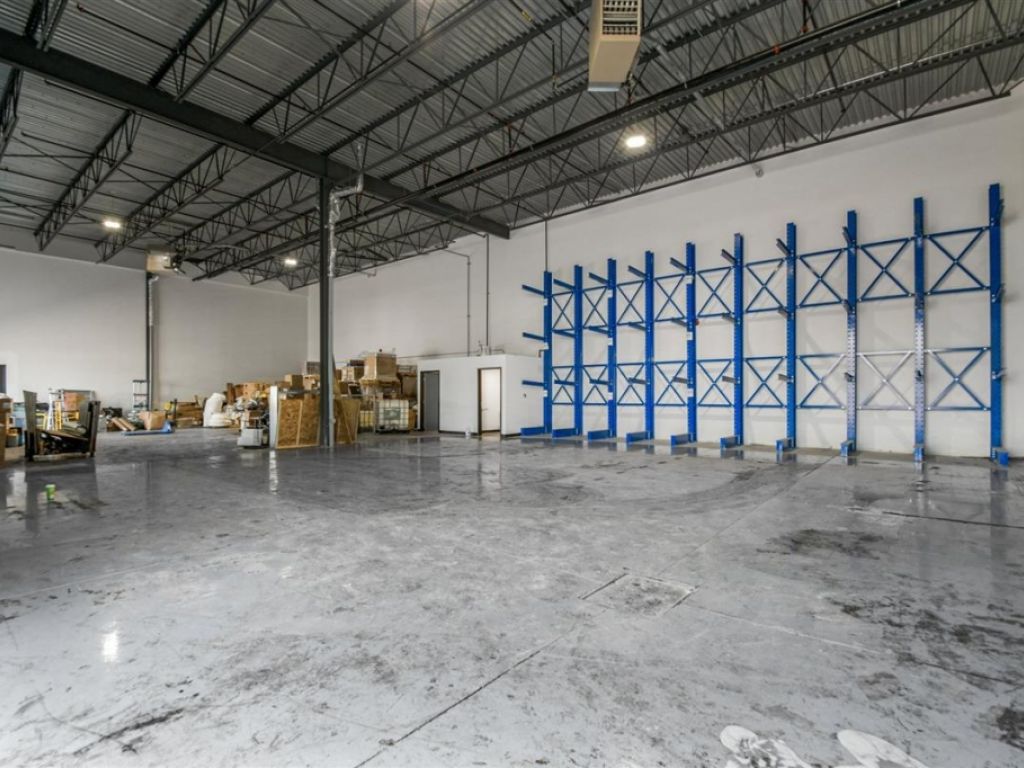 Espace industriel � louer - 310 Rue Legault