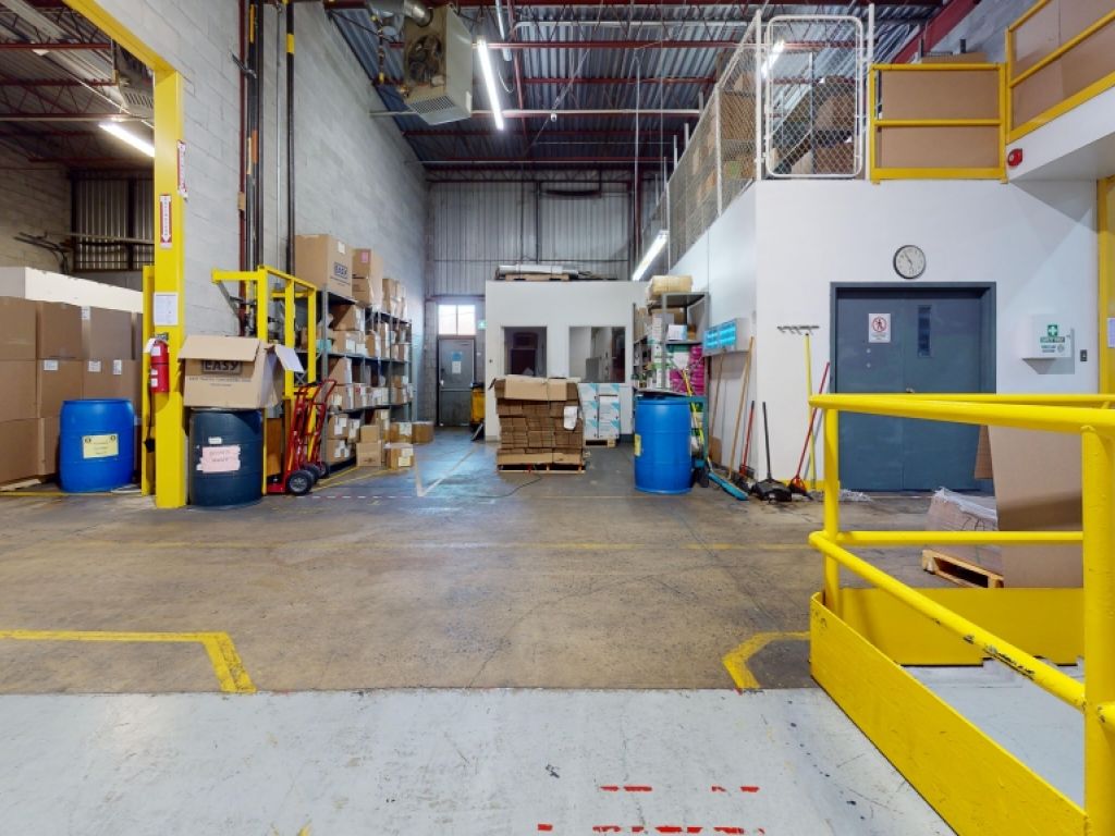 Local industriel � louer | Boisbriand | +50 000 PI�