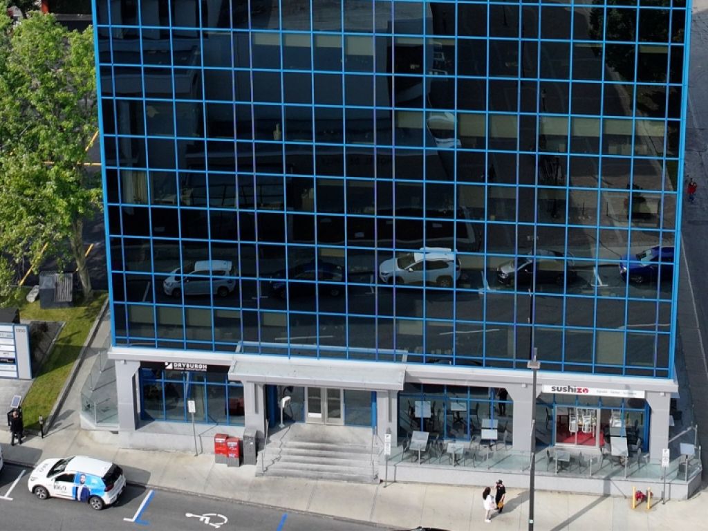 Place Royale - Espace commercial prestigieux � louer