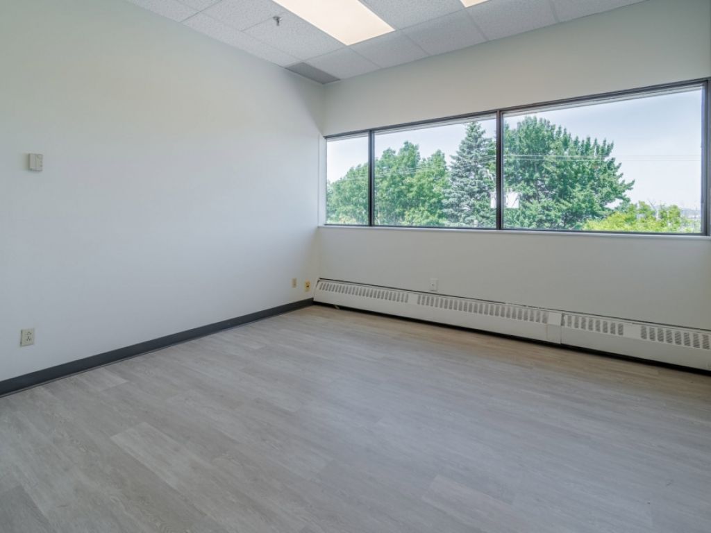 PLAZA LAVAL - STE-FOY - 888pc