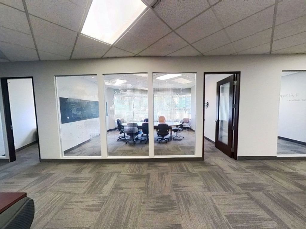 Bureau � louer � Sainte-Foy � Place Iberville II, 1175 avenue Lavigerie, local 060