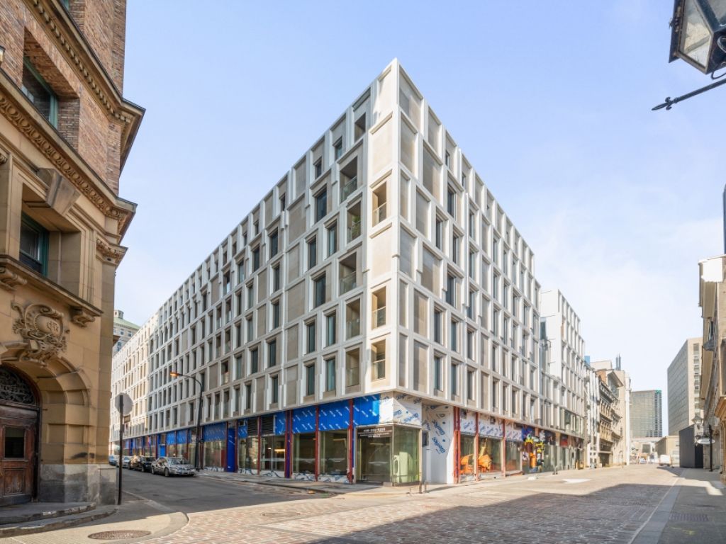 Espace commercial ou de bureau � vendre Vieux-Montr�al