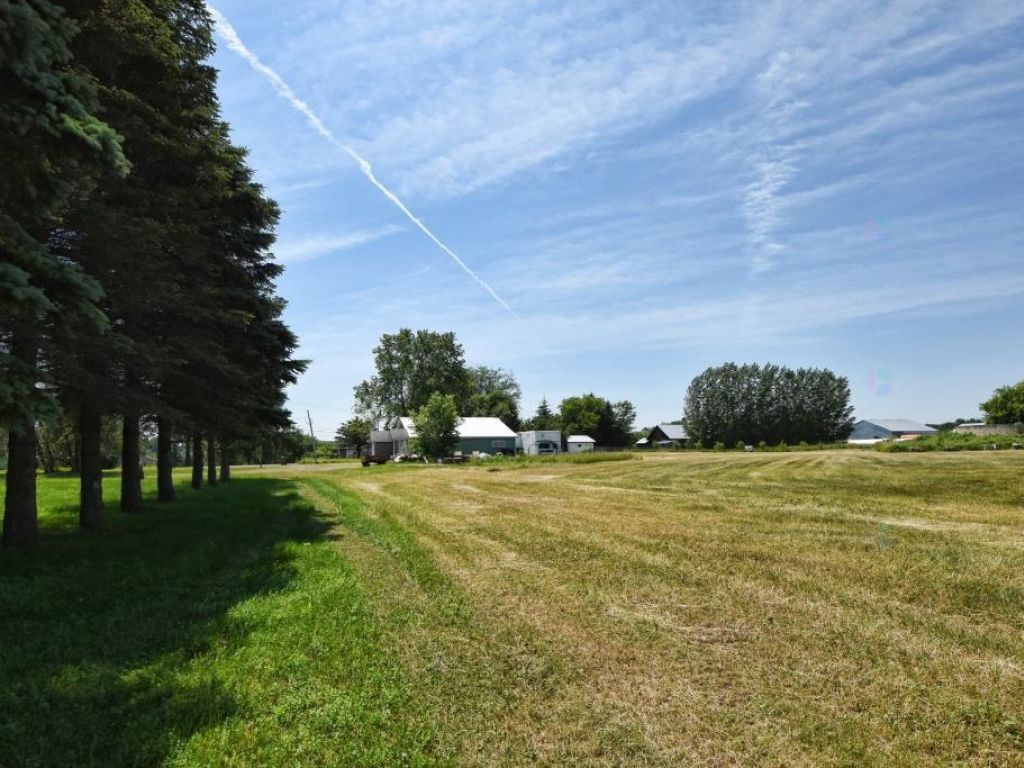 Fermette cl� en main sur 23 arpents en zone agricole