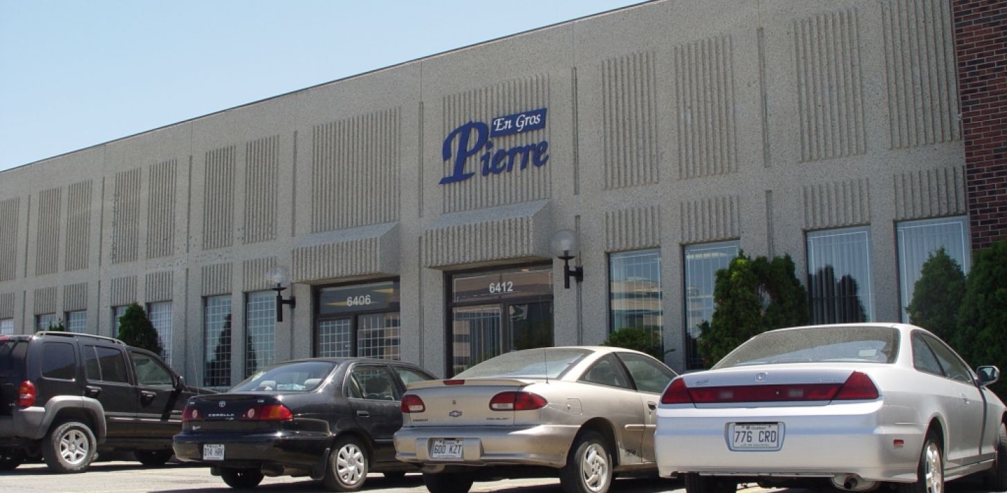 6406-6412 route Transcanadienne - &Agrave; louer