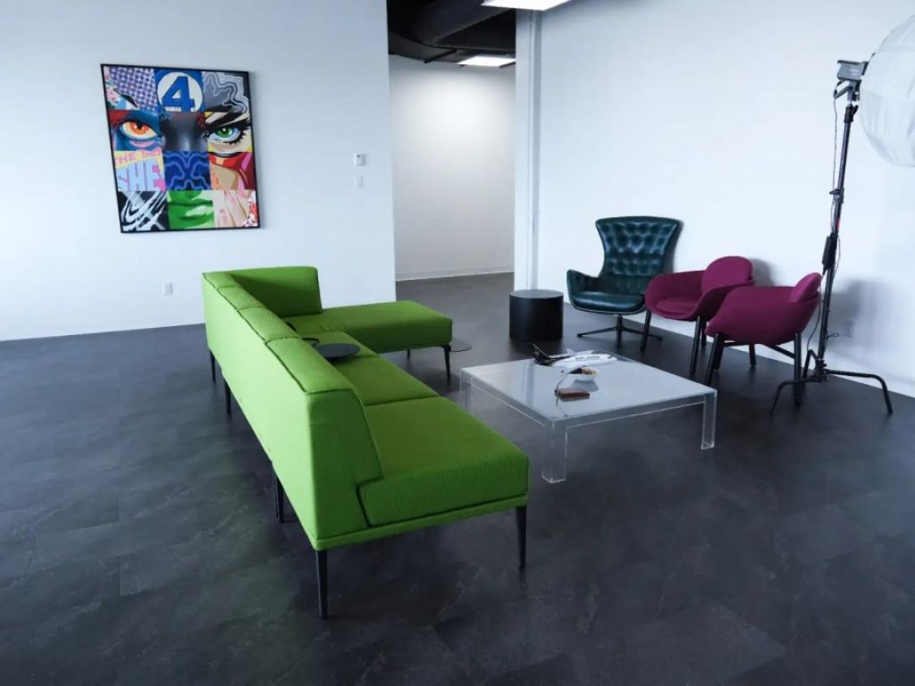 Bureaux cl�s en main � louer � 3 260 pi� � Blainville 