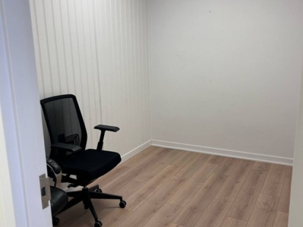 Local commercial � louer - Longueuil