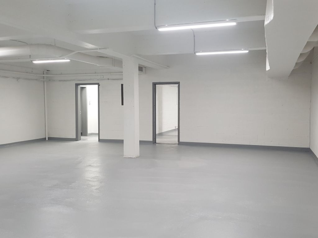 Espace commercial ou bureaux � louer � Montr�al