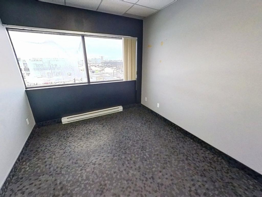 Espace de bureaux � Lebourgneuf - 4715-243 avenue des Replats