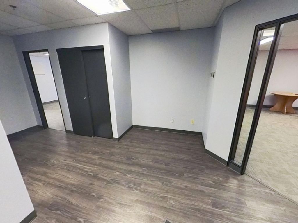 Espace de bureaux moderne � Place Iberville IV (Qu�bec)