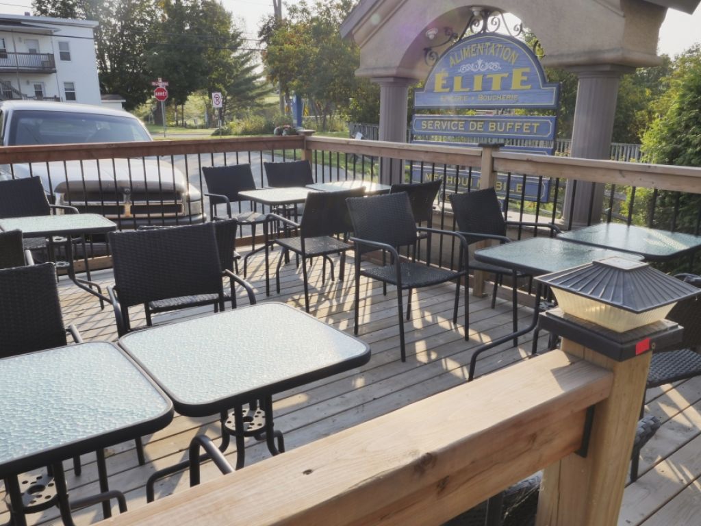 March� Bonichoix � Courcelles