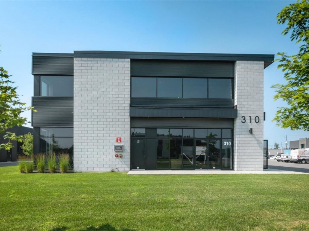 Espace industriel � louer - 310 Rue Legault