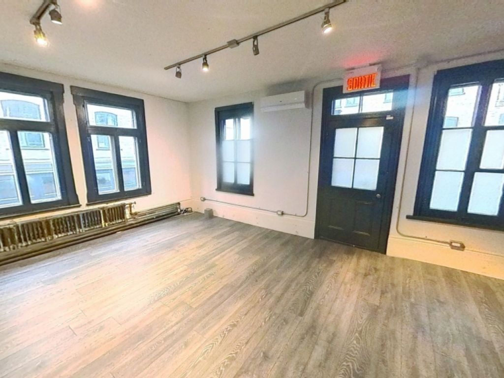 Bureau � louer � Saint-Roch � 719, rue Saint-Vallier Est, local 200