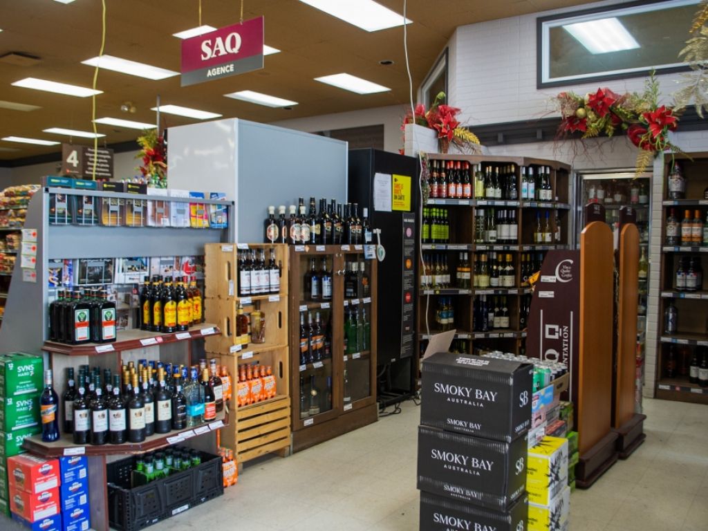 Intermarch� Saint-Zacharie